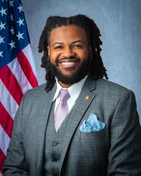 A headshot of Jerome Smalls