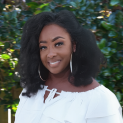 Headshot photo of Tieulda Mike-Jones